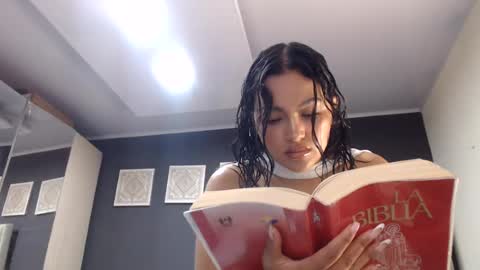fairylatin online show from 30, 6, 2026