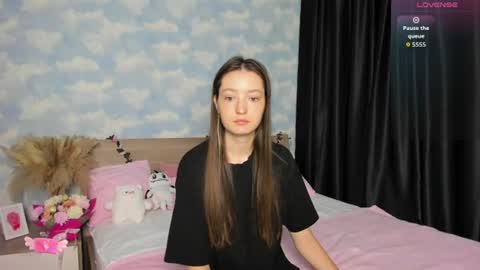 fairyylinaa online show from 22, 7, 2026