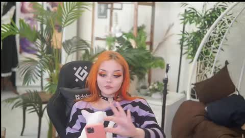 faith_chan online show from 25, 2, 2025