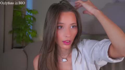 Snapshot of falinecrosthwaite chatting on 20, 6, 2026 Kaori online show from 20, 6, 2026