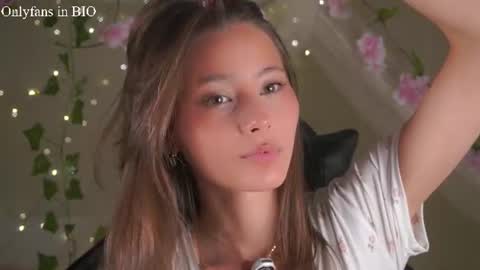 Snapshot of falinecrosthwaite chatting on 26, 6, 2026 Kaori online show from 26, 6, 2026