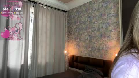 Erika online show from 19, 4, 2026