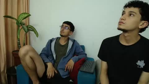 FallGays online show from 28, 4, 2026