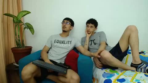 FallGays online show from 5, 5, 2026