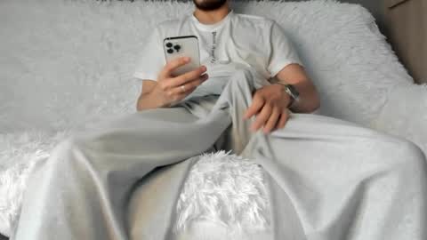 famharts online show from 21, 4, 2026