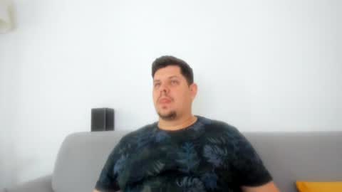 Snapshot of famousboy1 chatting on 13, 6, 2026 YoungChris online show from 13, 6, 2026