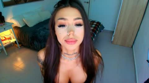 Jennifer online show from 26, 5, 2026