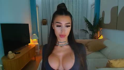 Jennifer online show from 3, 8, 2026