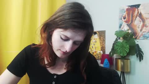 Nadine online show from 16, 12, 2024