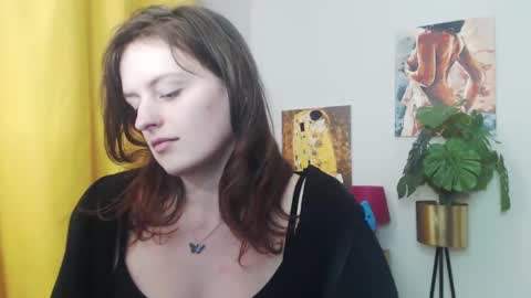 Nadine online show from 15, 1, 2025