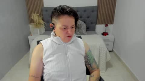FANNY online show from 1, 7, 2026