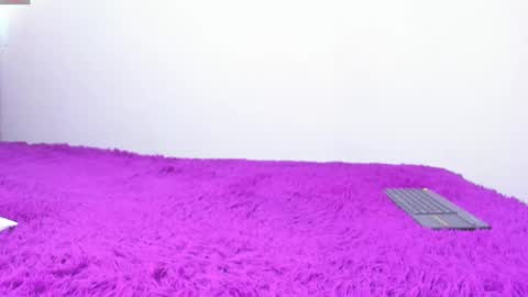 Snapshot of fantastic_asians2 chatting on 15, 9, 2025 Ale online show from 15, 9, 2025