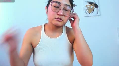 Snapshot of fantastic_asians2 chatting on 27, 9, 2025 Ale online show from 27, 9, 2025