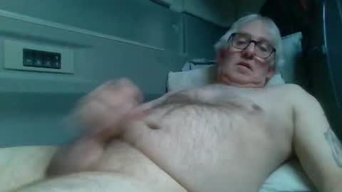 Snapshot of farko6 chatting on 20, 4, 2026 farko6 online show from 20, 4, 2026