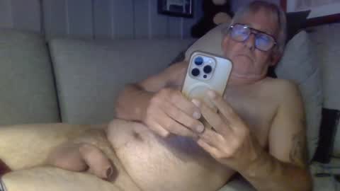 Snapshot of farko6 chatting on 1, 8, 2026 farko6 online show from 1, 8, 2026