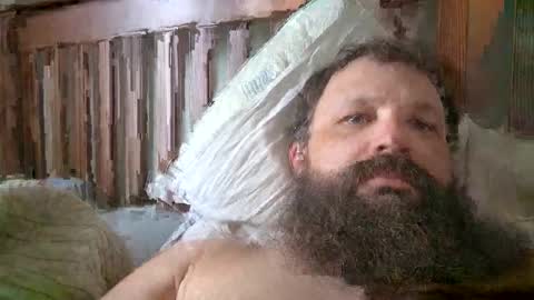 Snapshot of farm2boy chatting on 11, 3, 2026 Farm2boy online show from 11, 3, 2026