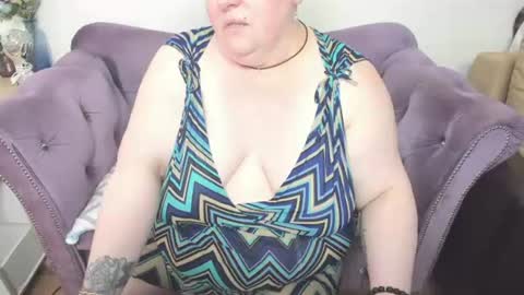 fashiona online show from 9, 6, 2026