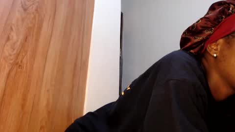 lexie online show from 25, 2, 2025