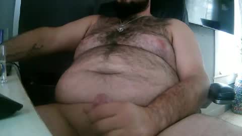 Snapshot of fattrademoney chatting on 6, 1, 2025 Hansome online show from 6, 1, 2025