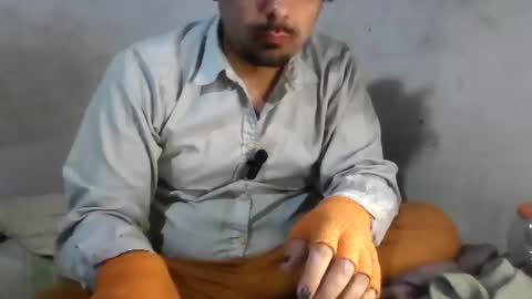 Faux Feitico online show from 16, 4, 2026