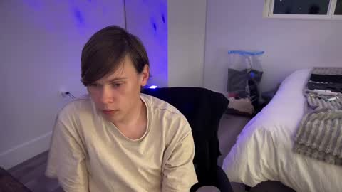 faxxyt online show from 25, 2, 2025