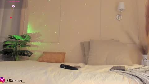 Snapshot of fay_miller2 chatting on 2, 11, 2025 welcome to my world online show from 2, 11, 2025