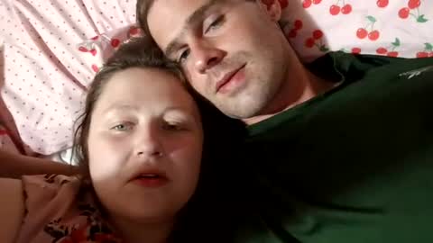 Snapshot of feastonme00 chatting on 2, 8, 2026 feastonme00 online show from 2, 8, 2026