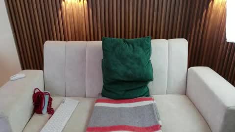 Snapshot of feelina_firesoul chatting on 22, 5, 2026 Feelena online show from 22, 5, 2026