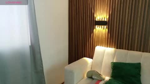 Snapshot of feelina_firesoul chatting on 29, 5, 2026 Feelena online show from 29, 5, 2026