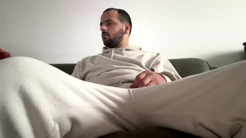 feet_fet online show from 7, 12, 2024