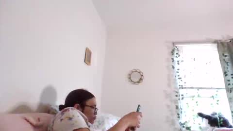 Snapshot of feetnymph chatting on 12, 5, 2026 Soley online show from 12, 5, 2026