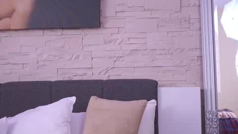 FeliciaKrige online show from 18, 9, 2025