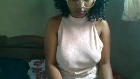 felicie515247 online show from 9, 3, 2026