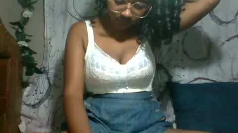 felicie515247 online show from 12, 3, 2026