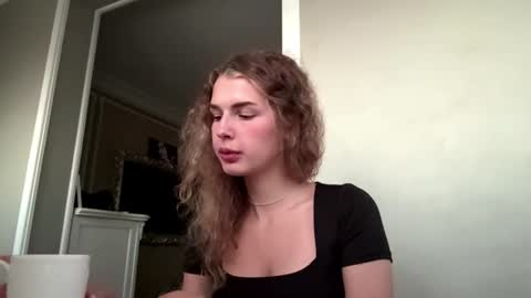 Zoe online show from 28, 7, 2026