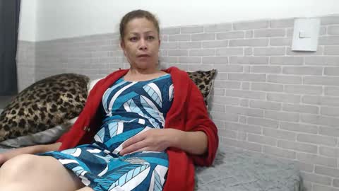 Snapshot of felina_hot chatting on 5, 10, 2025 Felina Hot online show from 5, 10, 2025