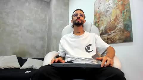 Felipe online show from 28, 7, 2026