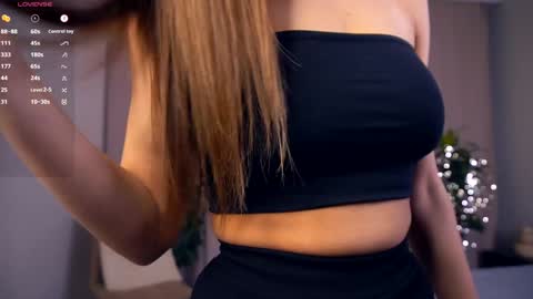 Hello im Nova online show from 10, 3, 2025