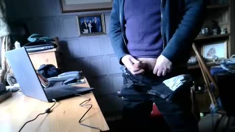 Adam online show from 27, 1, 2025