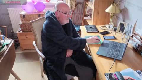 Adam online show from 17, 6, 2026