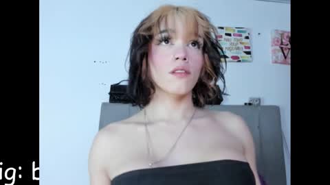 fem_boy6 online show from 6, 1, 2025