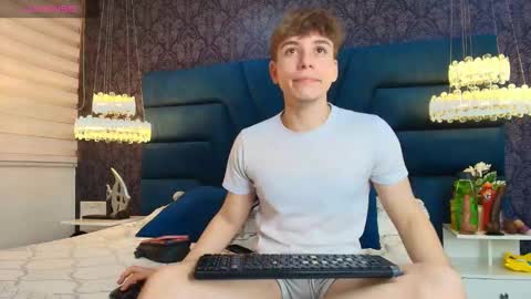 Femboy Max online show from 11, 1, 2026