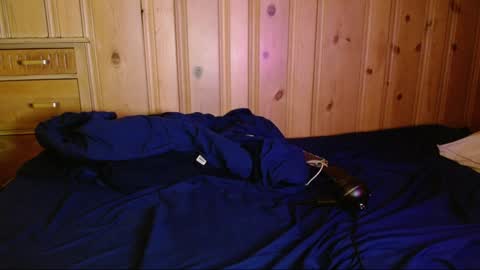 femboyflowers online show from 26, 1, 2025