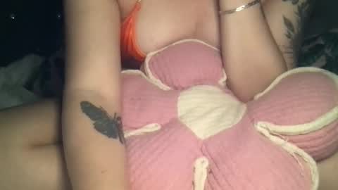 Snapshot of femmefatalebabe chatting on 31, 10, 2025 online show from 31, 10, 2025