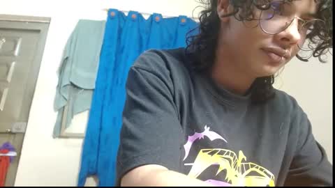 Snapshot of fenixmfx chatting on 9, 3, 2026 Fenix online show from 9, 3, 2026