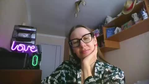 feraliss online show from 17, 2, 2026