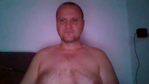 Snapshot of ferkooo111 chatting on 5, 11, 2025 Dorotheo online show from 5, 11, 2025