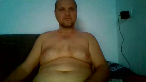 Snapshot of ferkooo111 chatting on 7, 11, 2025 Dorotheo online show from 7, 11, 2025