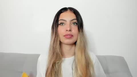 Snapshot of fernanda_aaa chatting on 12, 5, 2026 fernanda online show from 12, 5, 2026