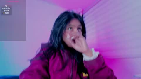 fernanda_liie_ online show from 29, 4, 2026